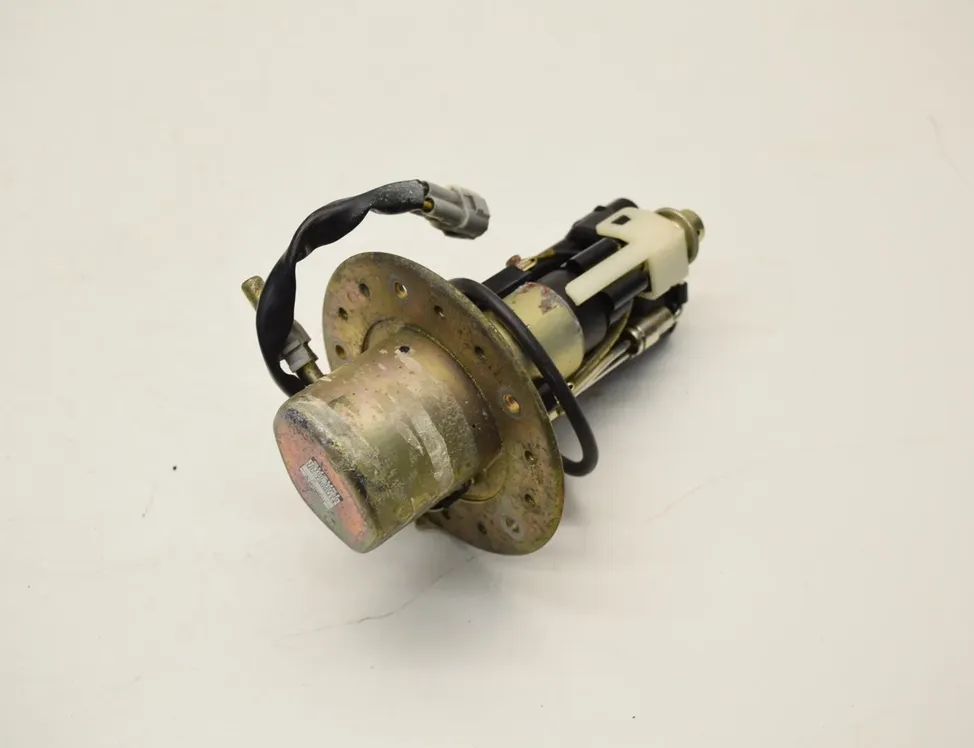 SUZUKI GSX-R Fuel pump 15100-35F30 32801083