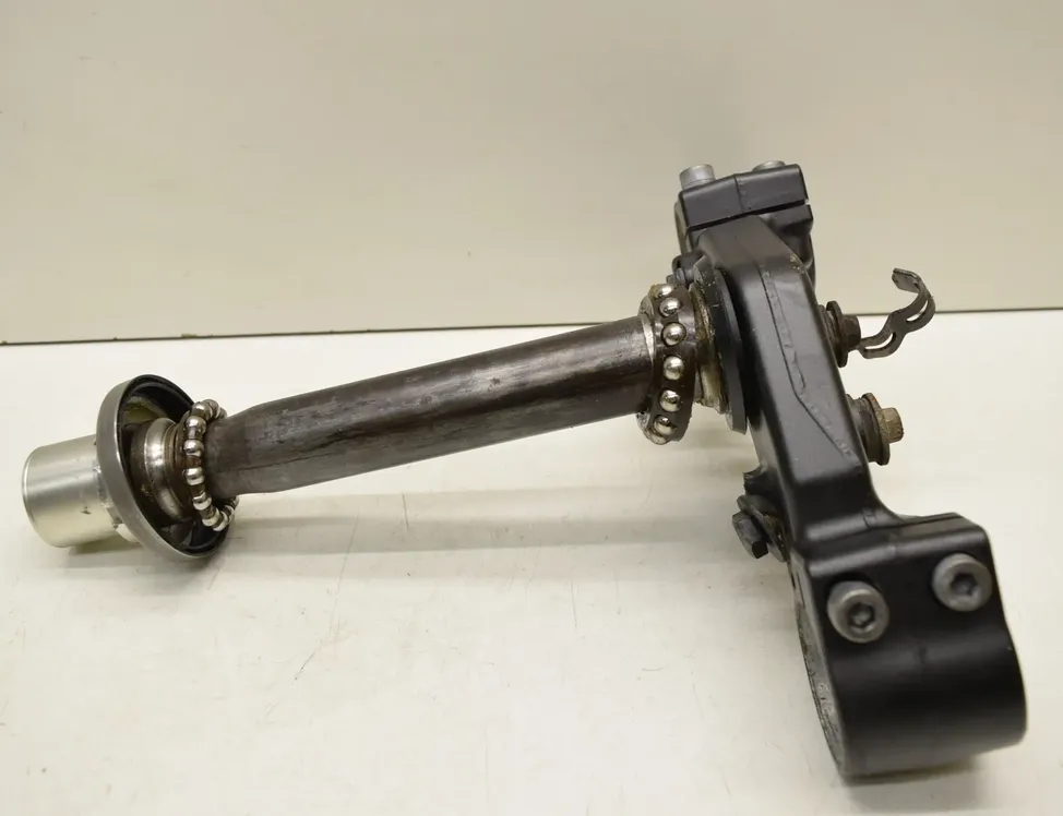 YAMAHA XSR Lower triple tree fork clamp bottom yoke 33338282