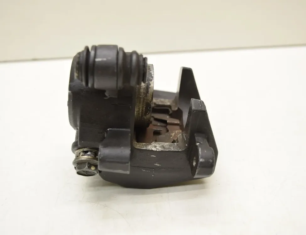 SUZUKI GSX-R Rear brake caliper 33377609