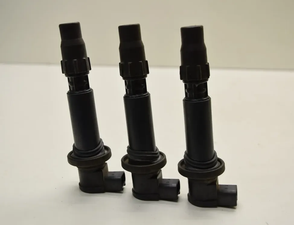 SUZUKI GSX-R Sada zapalovacích cievok 129700-5100 33810263