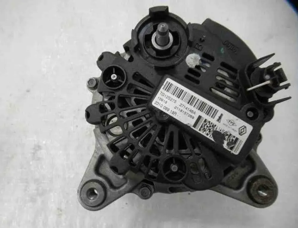 RENAULT Captur 1 generation (2013-2019) Alternátor 231008918R 32490585