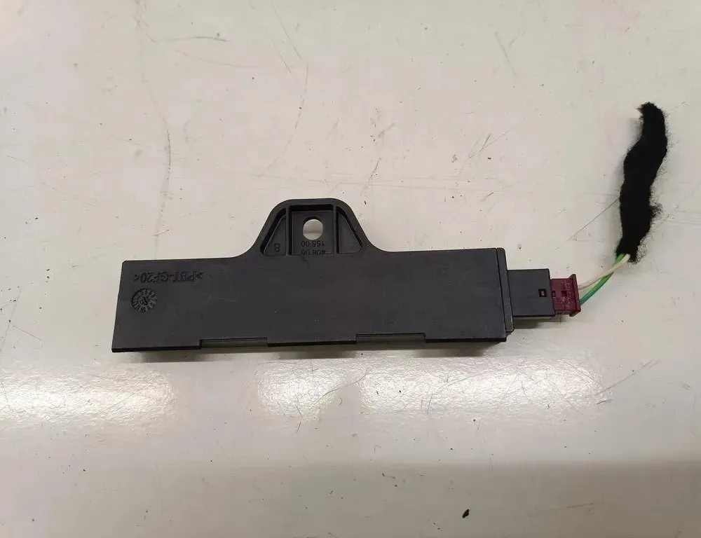 BMW 1 Series F40 (2019-2024) Anténa pre bezkľúčový vstup 6832065 26756956