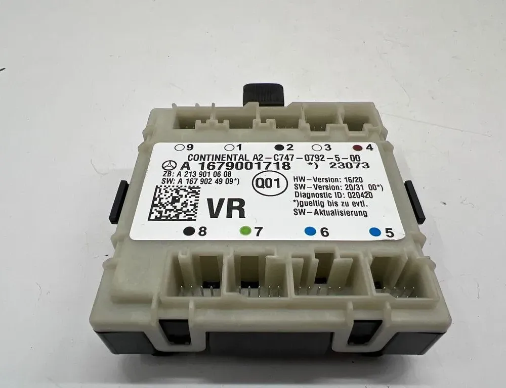 MERCEDES-BENZ GLE W167 (2019-2024) Ovládacia jednotka pravých zadných dverí A1679001718 33500115