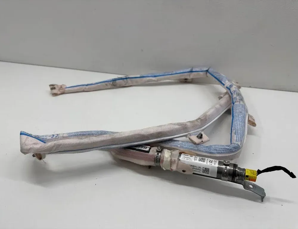 SKODA Superb 1 generation (2001-2008) Right Side Roof Airbag SRS 3V5880742D 33553864