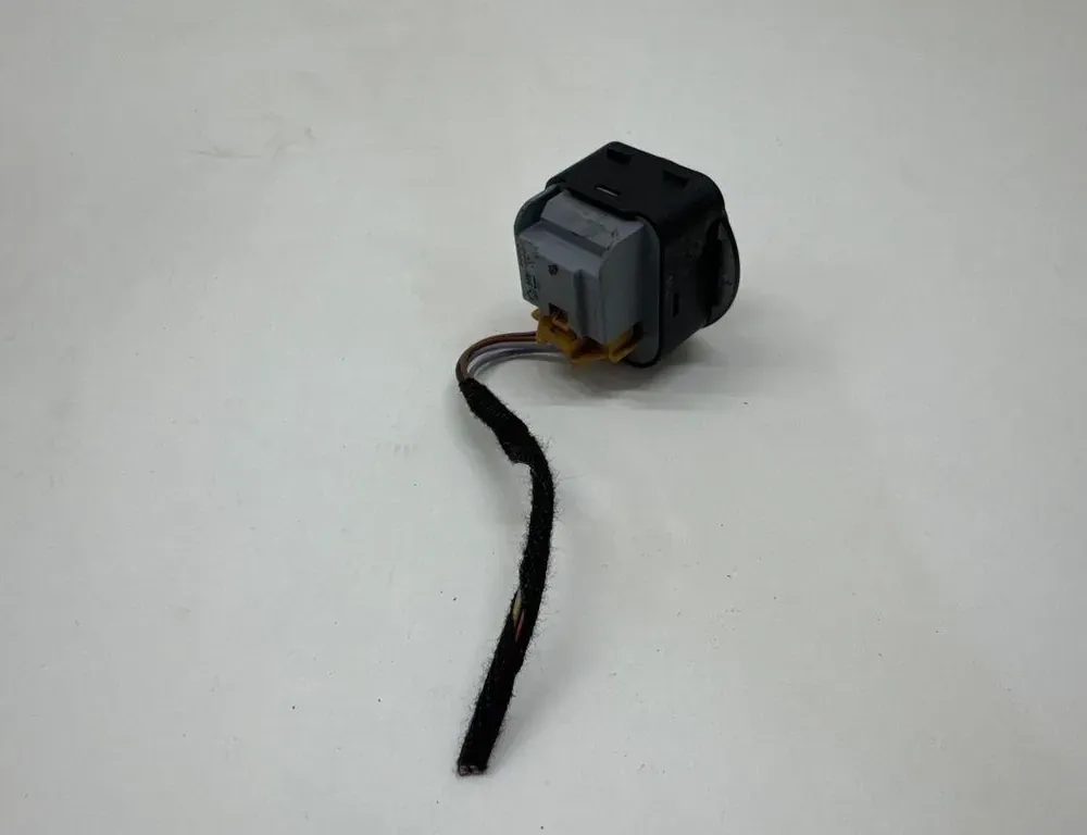 SKODA Superb 1 generation (2001-2008) Headlight Switch Control Unit 3V0959565C 33554034