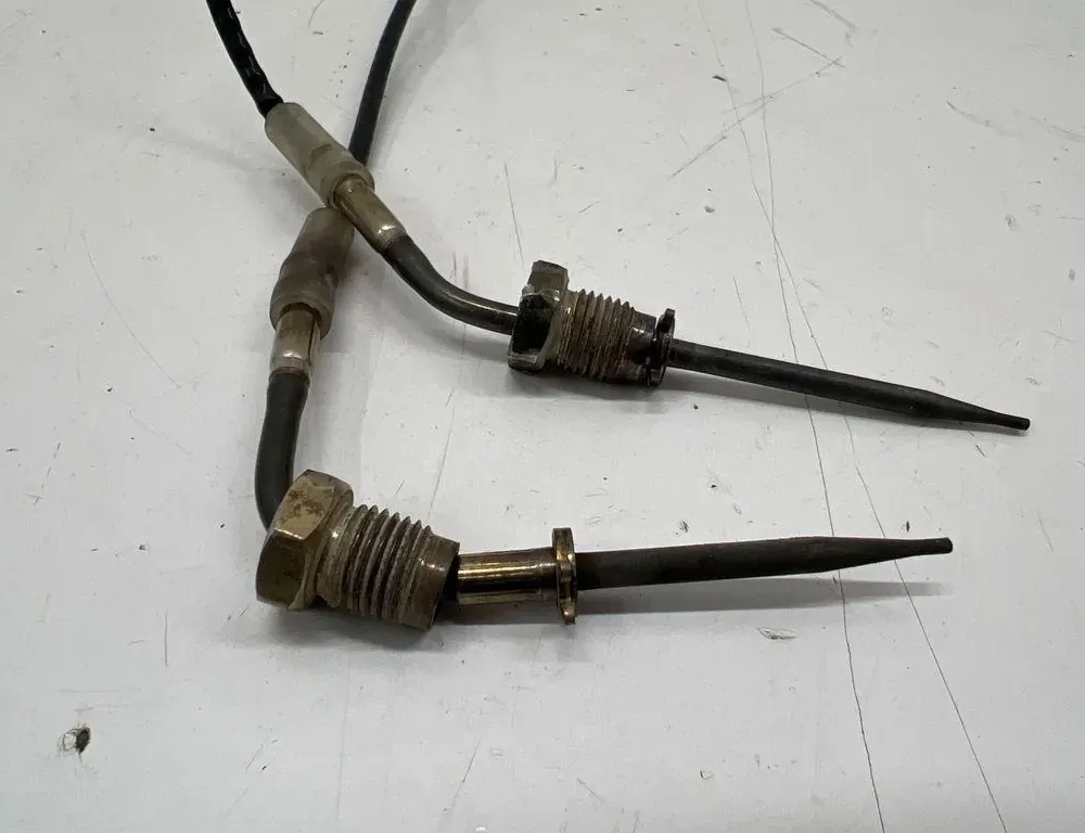 MERCEDES-BENZ C-Class W205/S205/C205 (2014-2023) Exhaust gas temperature sensor 235206225316,A0009058415 33554930