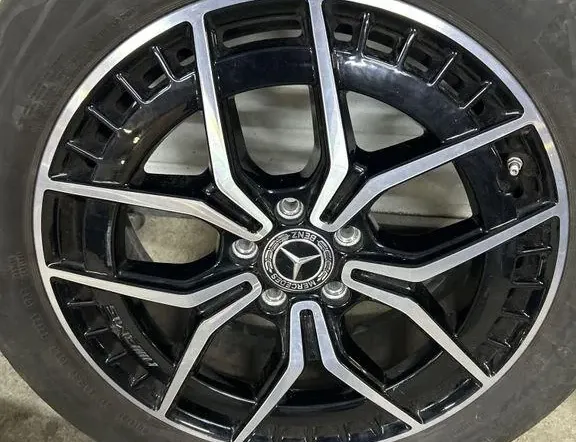 MERCEDES-BENZ GLA-Class H247 (2019-2024) Отделка заднего правого порога A2434010500 33565611