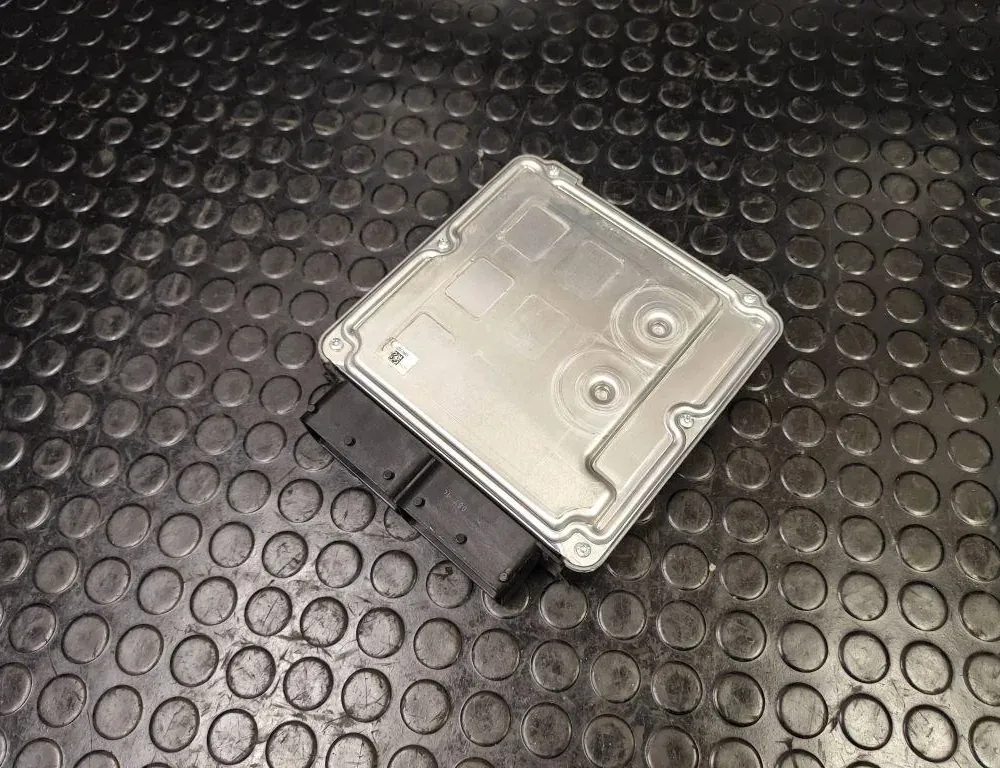 AUDI A8 D2/4D (1994-2002) Блок управления двигателем 4H0907401M 33172772