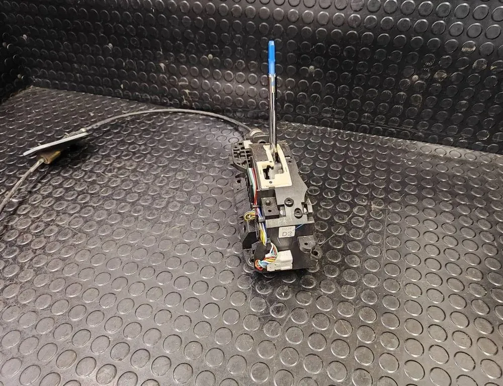 NISSAN Murano Z51 (2008-2015) Кулиса 33173026