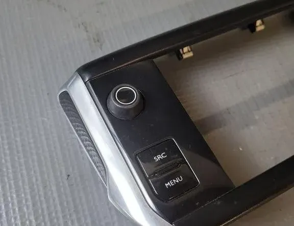 PEUGEOT 208 Peugeot 208 (2012-2015) Отделка музыкального плеера 9673861377 30525847