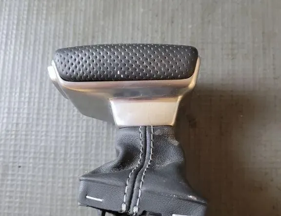 AUDI Q5 8R (2008-2017) Индикатор переключения передач 100000576 33215438