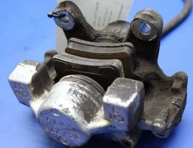 MERCEDES-BENZ SLK-Class R171 (2004-2011) Zadný pravý brzdový strmeň K025,36278 21203065