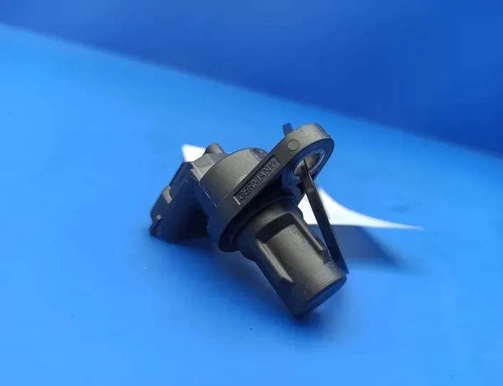 MERCEDES-BENZ C-Class W203/S203/CL203 (2000-2008) Senzor polohy kľukového hriadeľa A0041539628 21209412