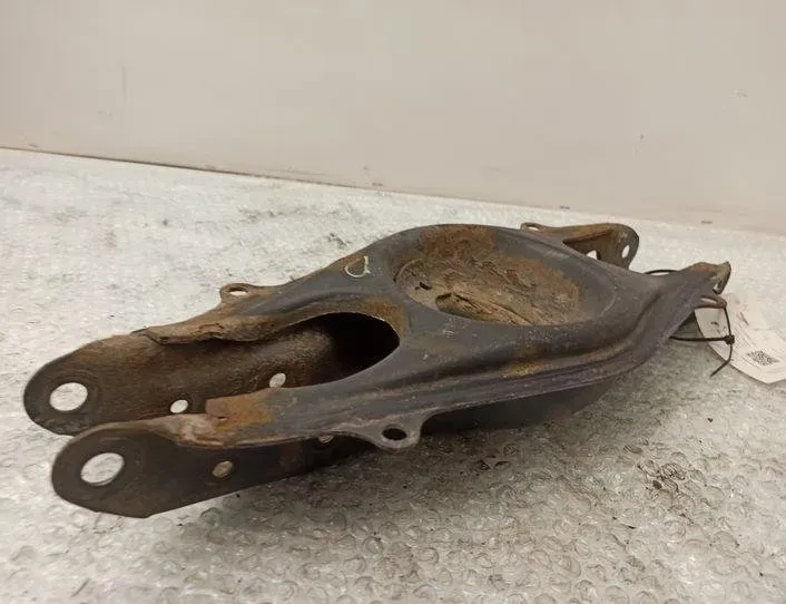 MERCEDES-BENZ C-Class W204/S204/C204 (2004-2015) Rear Right Arm 2043503008 21219457