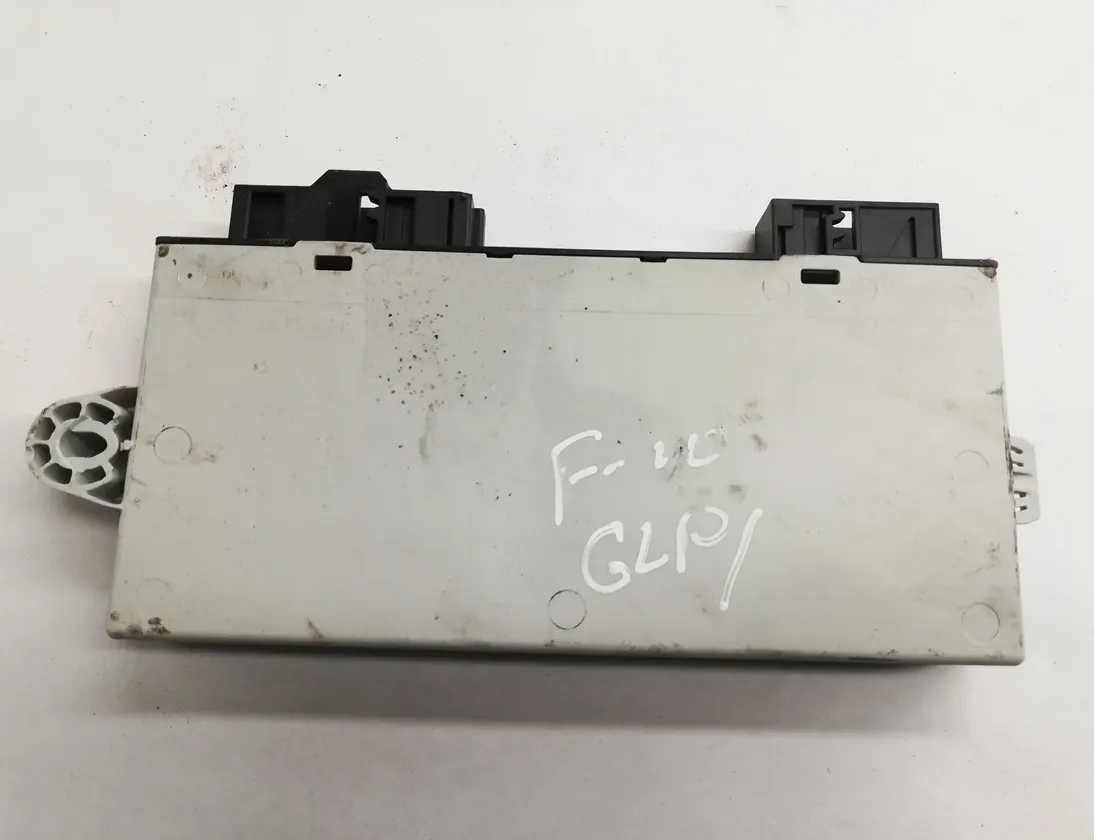 BMW 5 Series F10/F11 (2009-2017) ЦАС/ЕWС 9318367 18271278