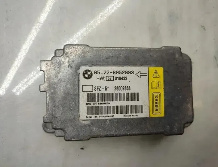 BMW 5 Series E60/E61 (2003-2010) Блок SRS 6952993 25739089