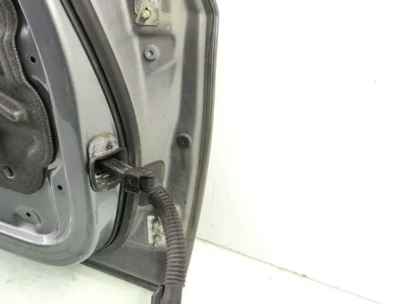 BMW 3 Series E90/E91/E92/E93 (2004-2013) Front Right Door 6925548 33231156