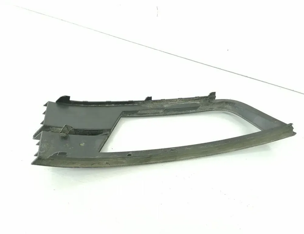 SKODA Octavia 1 generation (1996-2010) Одделка противотуманай фары 5E0807681 33231408