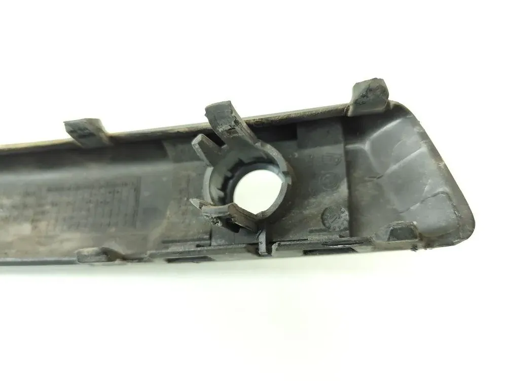 BMW 1 Series E81/E82/E87/E88 (2004-2013) Молдинг бампера передний левый 7182371 33231776