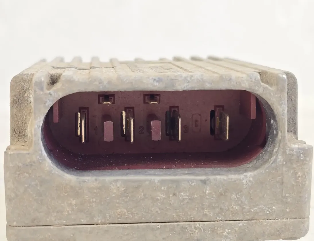 MERCEDES-BENZ A-Class W168 (1997-2004) Coolant fan relay a0235456832 25294704