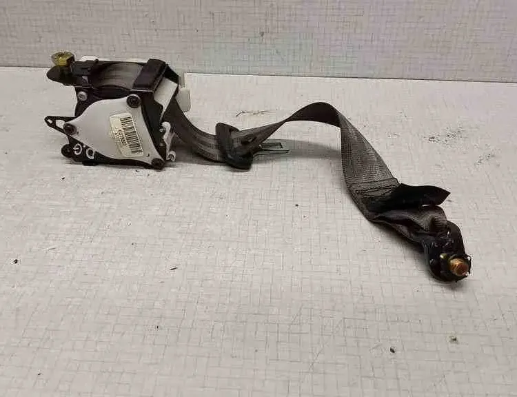 AUDI A4 B6/8E (2000-2005) Ремень безопасности задний правый 6015908,193857737,8E5857805G,6079503 32527532