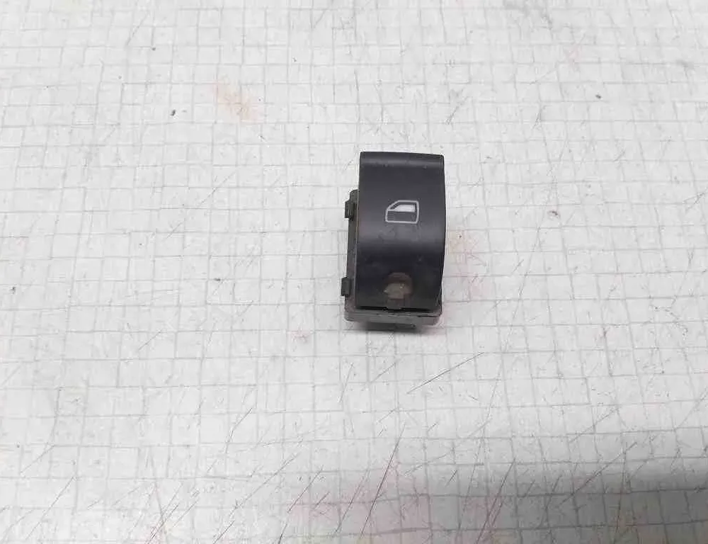 AUDI A4 B5/8D (1994-2001) Rear Right Door Window Control Switch 8E0959855 32534812