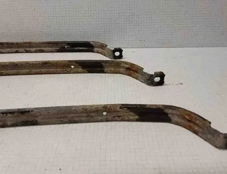 VOLKSWAGEN Transporter T5 (2003-2015) Držiak nádrže na palivo 7H0201654C,7H0201653C,7H0201651C 32556914