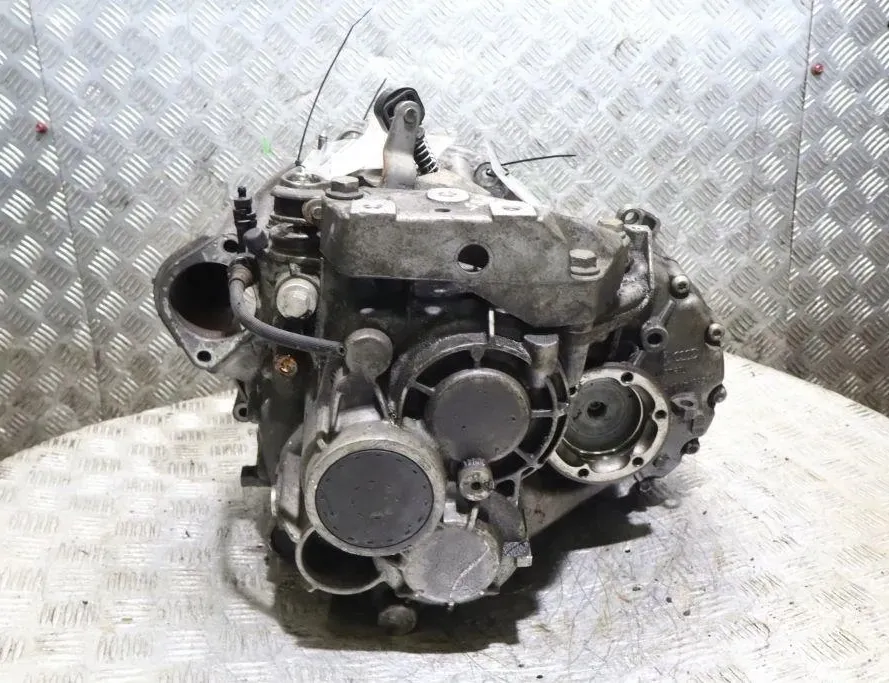 VOLKSWAGEN Passat B7 (2010-2015) Коробка передач JLU 32887015