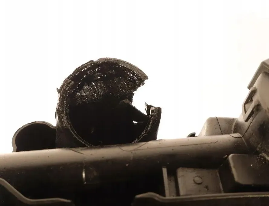 BMW 1 Series E81/E82/E87/E88 (2004-2013) Engine N47 32887929