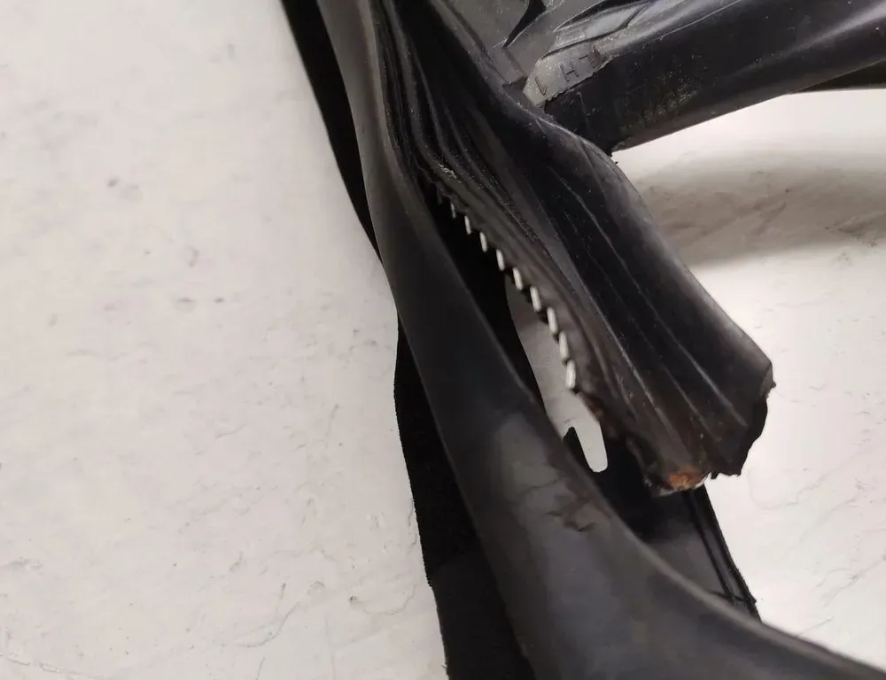 BMW 5 Series F10/F11 (2009-2017) Pravé zadné dvere okenného lemovania 33176673