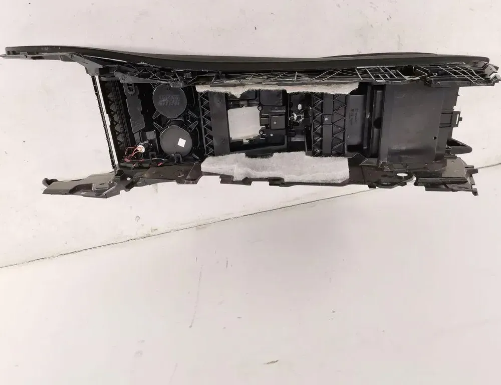 BMW X6 F16 (2014-2020) Center Console 9252117 33176846