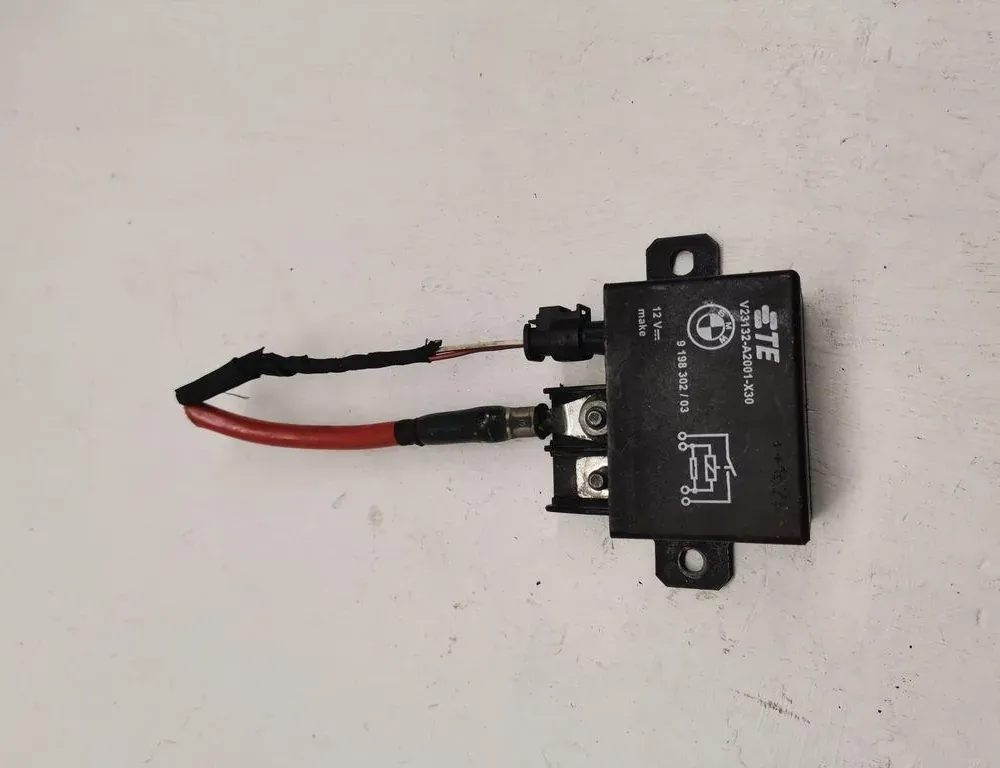 BMW X5 F15 (2013-2018) Relays 9198302 33177348