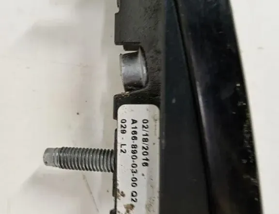 MERCEDES-BENZ GLE W166 (2015-2018) Ľavá zadná strešná rukoväť A1668900300 33185836