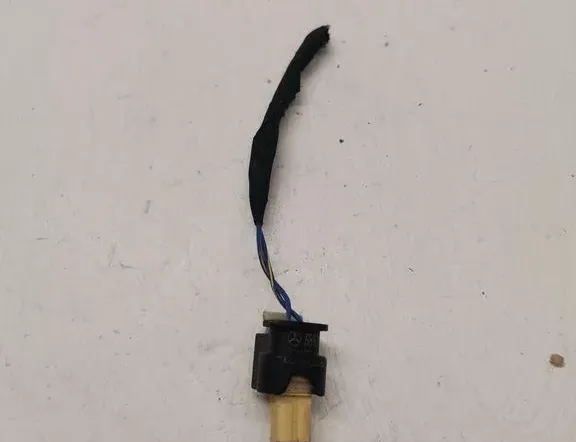 MERCEDES-BENZ GLC X253 (2015-2024) DPF Pressure Sensor A0255456526 33186215