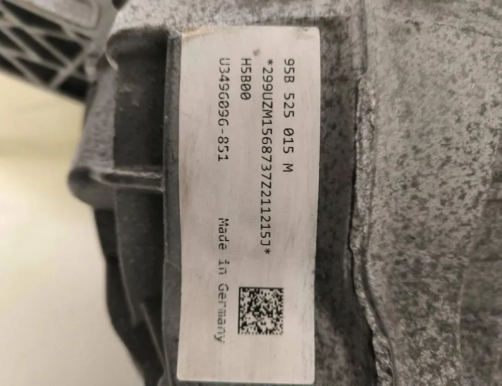 PORSCHE Macan 1 generation (2013-2023) Редуктор задний 1568733Z211115,95B525015M 33198756