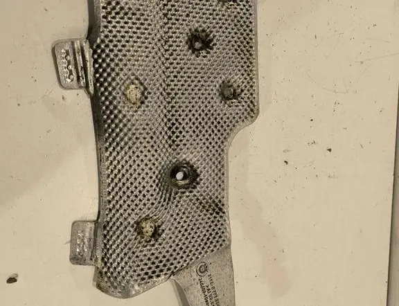 BMW 5 Series E60/E61 (2003-2010) Heat Protection 6771354 33200579