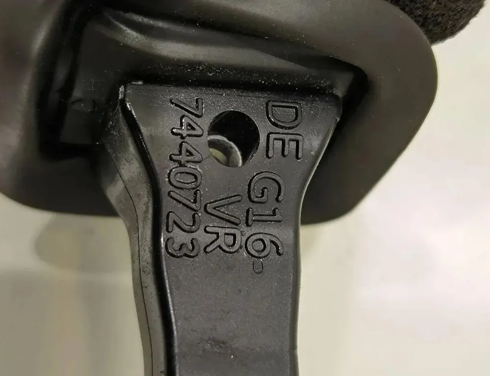 BMW M8 F91/F92/F93 (2019-2023) Ограничитель передней левой двери 7440723 33205819