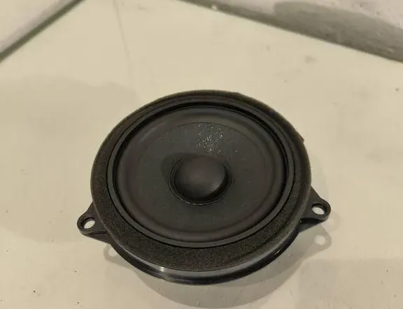 BMW M8 F91/F92/F93 (2019-2023) Dashboard Sound Speaker 2622546,18820010 33205906