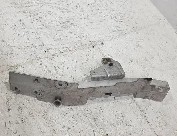 BMW X5 F15 (2013-2018) Pravý držiak svetlometu 729449208 33207146