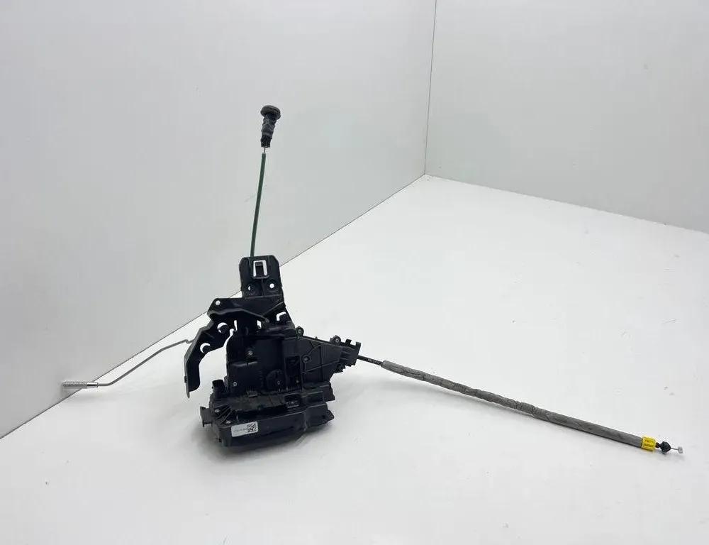 MERCEDES-BENZ C-Class W205/S205/C205 (2014-2023) Rear Right Door Lock A0997303800 31946616