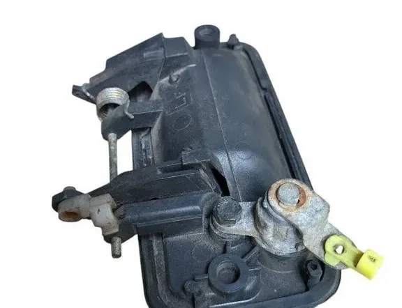 ISUZU Trooper 2 generation (1991-2003) Ľavá posuvná dvere vonkajšia kľučka 33247266