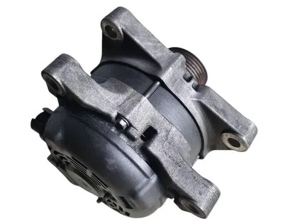 VOLVO V50 1 generation (2003-2012) Alternátor 3M5T10300YD 33249269