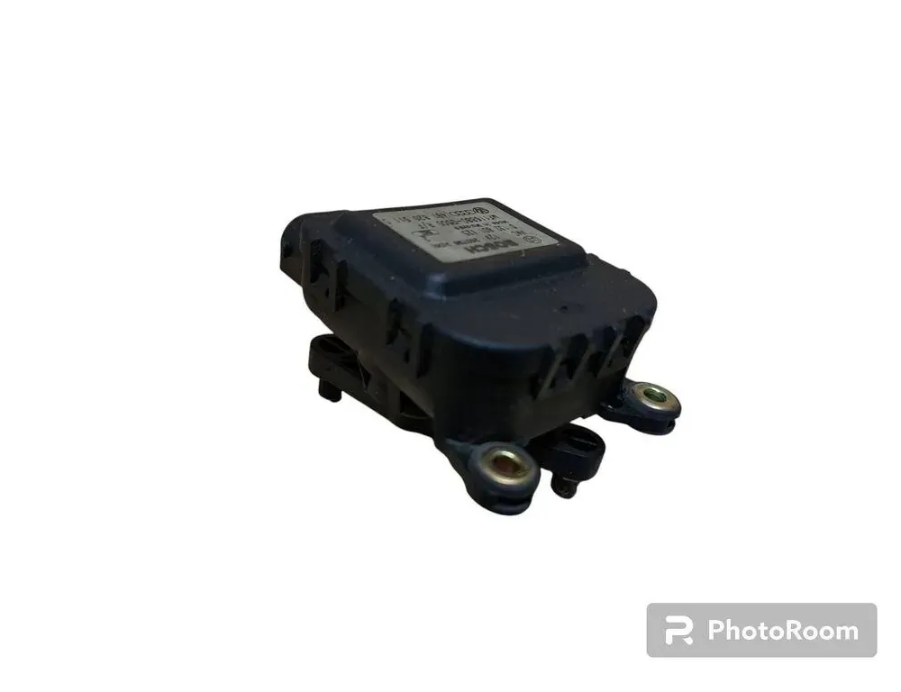 AUDI A6 C6/4F (2004-2011) Ventily na ovládanie vnútorného kúrenia 4B1820511D,MF1168800500 33250048