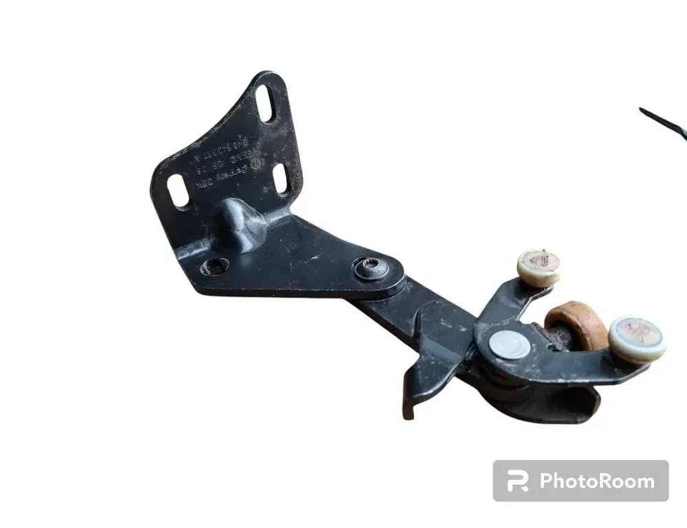 VOLKSWAGEN Caddy 3 generation (2004-2015) Петля для раздвижной двери 2K0843397A 33250748