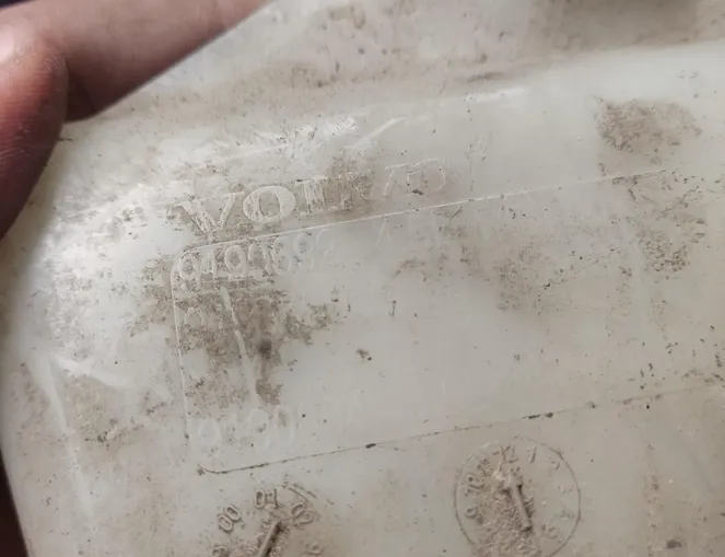 VOLVO XC70 1 generation (1998-2007) Nádrž na ostrekovač okien 9190692 29465531