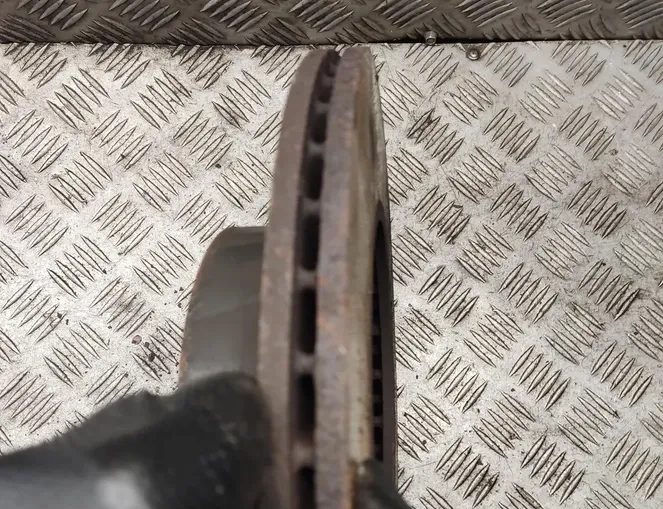 BMW 3 Series E90/E91/E92/E93 (2004-2013) Front Left Brake Disc 33788272