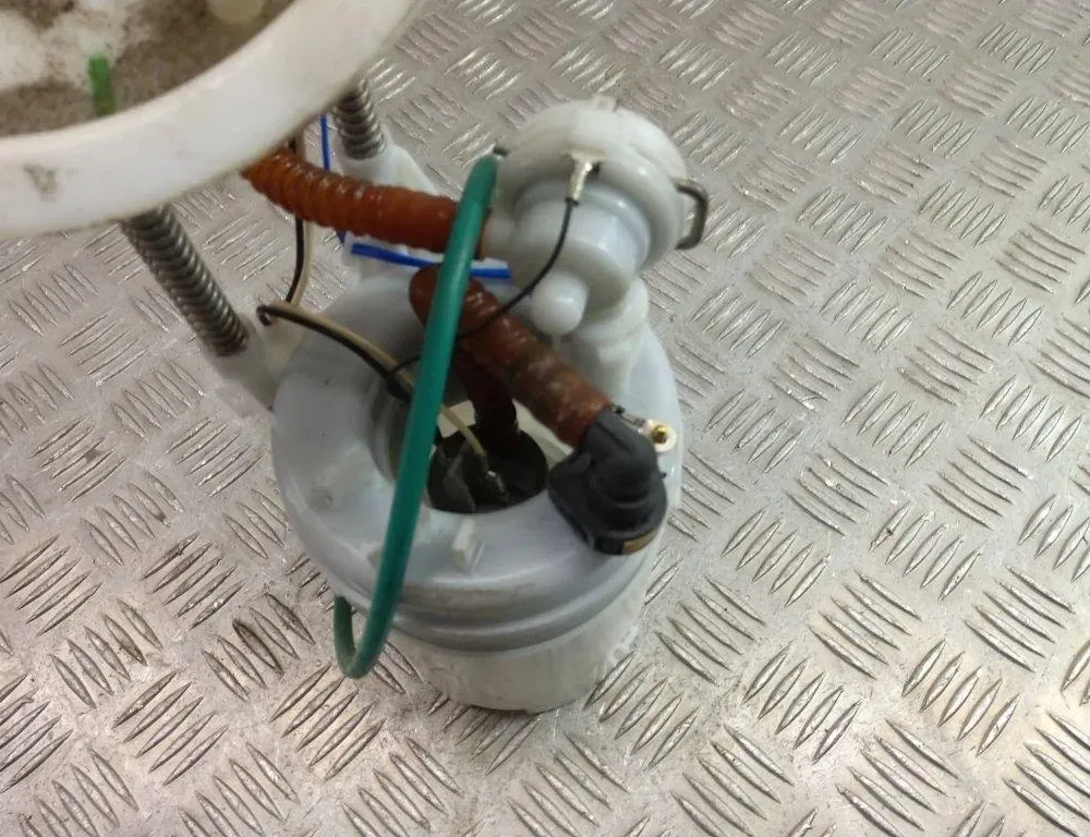 BMW X3 F25 (2010-2017) In Tank Fuel Pump 7293756 30985822