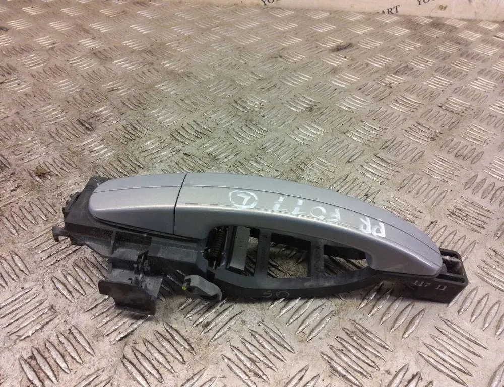 FORD Kuga 1 generation (2008-2013) Left Side Sliding Door Exterior Handle 3M51R224A37 31254504