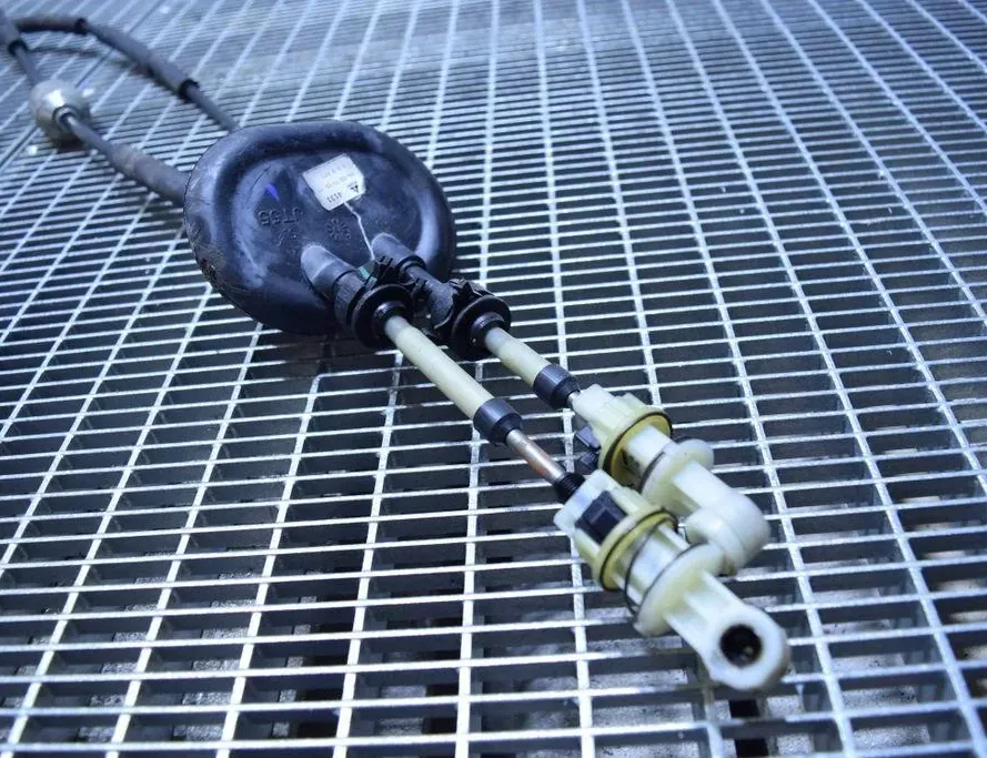 CITROËN C3 2 generation (2009-2016) Tросы кулисы 33221821