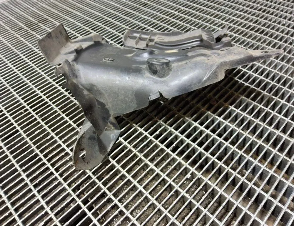 DACIA Sandero 2 generation (2013-2020) Predný ľavý vnútorný blatník 638312139R 33401503